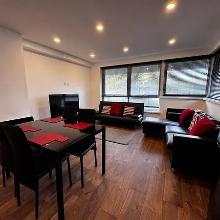 Modern 1 Bedroom Leeds (West Yorkshire)